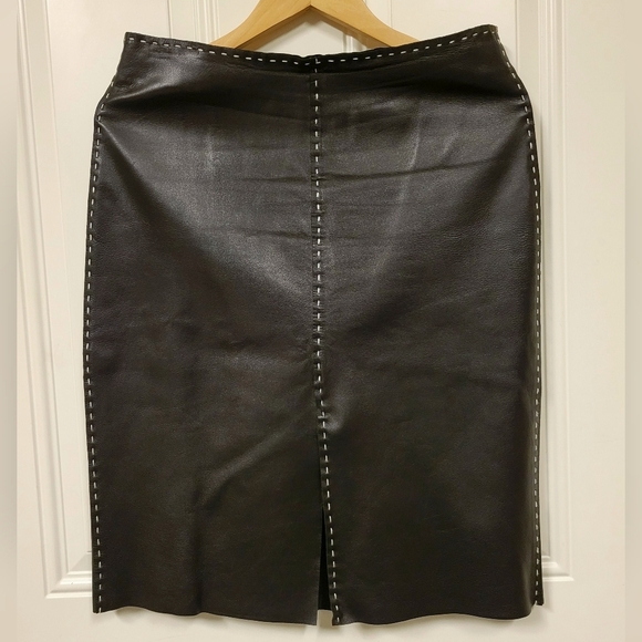 Guess  100% genuine leather Black Pencil  skirt size 6 - Picture 1 of 12